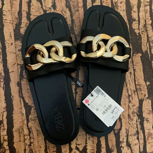 Zara Shoes - NWT Zara chain slides